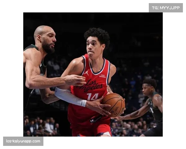 快船攻防转换节奏控制分析 伦纳德41分背后战术执行率