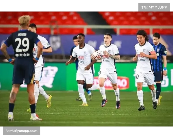 武汉三镇绍尔复出即贡献 一球一助攻盘活前场进攻体系